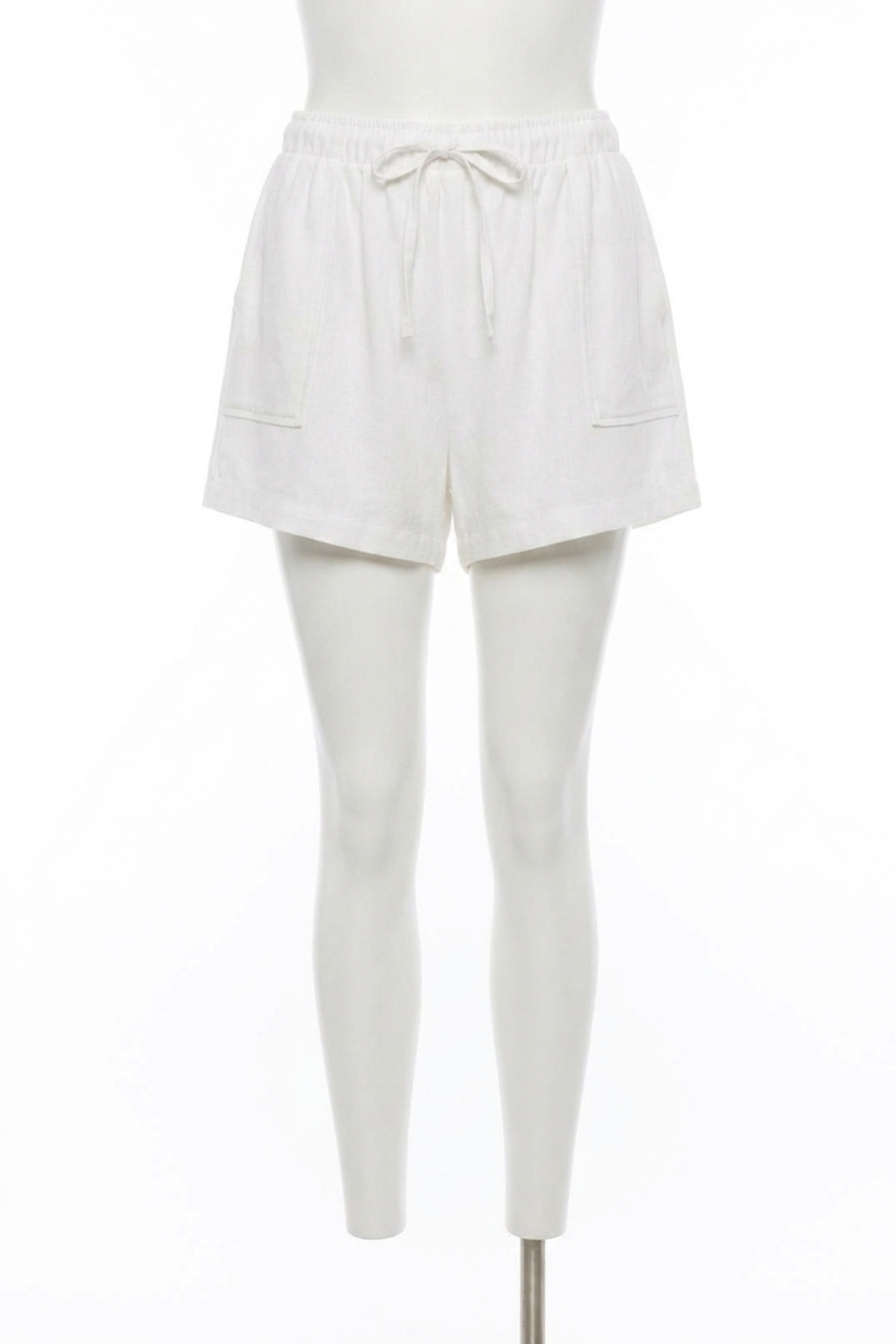 NEW GILLI pocket detail paper bag shorts in off white